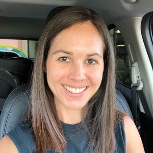 Meet your Posher, Casey